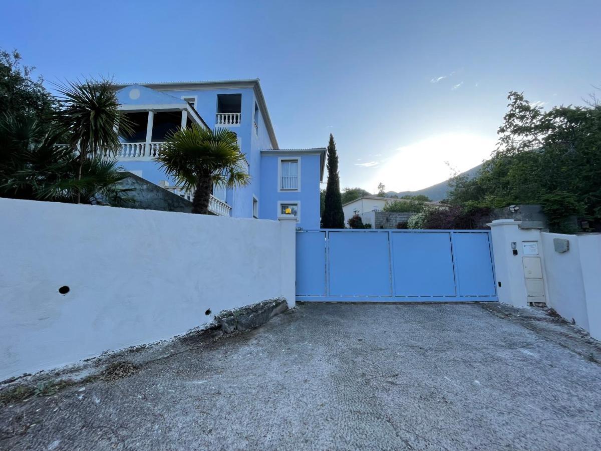 דירות בסטיה Casa Azzura מראה חיצוני תמונה